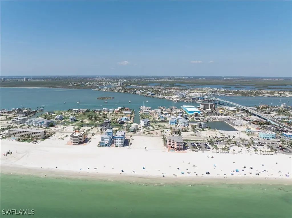 800-802 Estero Boulevard Fort Myers Beach FL 33931
