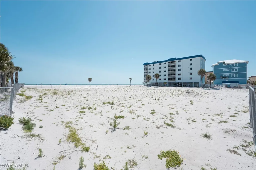800-802 Estero Boulevard Fort Myers Beach FL 33931