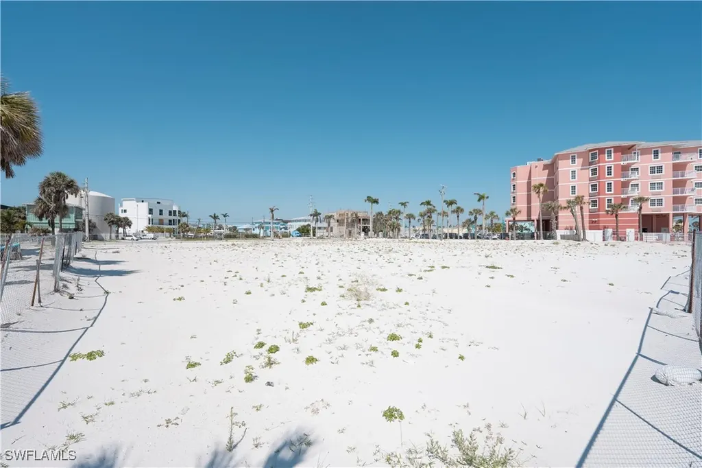 800-802 Estero Boulevard Fort Myers Beach FL 33931