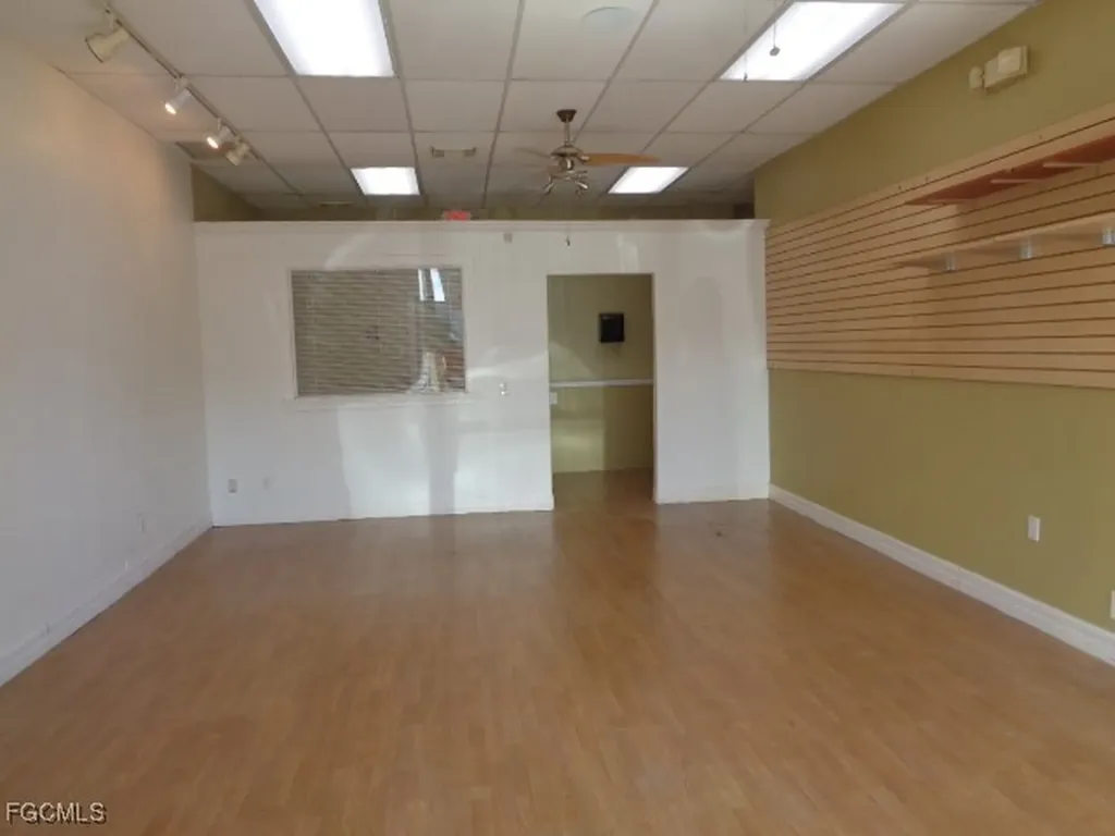 1639 Cape Coral Parkway E Cape Coral FL 33904