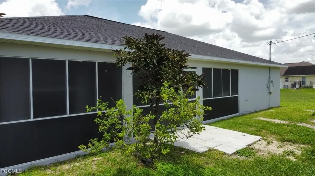 1509 NE 17th Avenue Cape Coral FL 33909