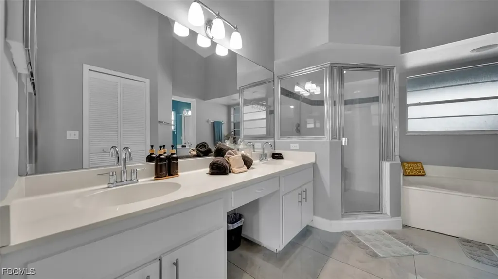 517 Palmetto Avenue Lehigh Acres FL 33972