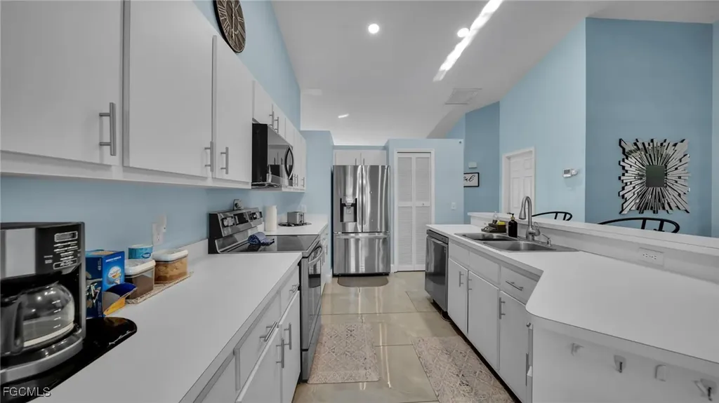 517 Palmetto Avenue Lehigh Acres FL 33972