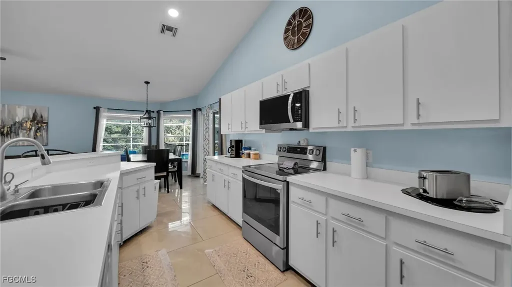 517 Palmetto Avenue Lehigh Acres FL 33972