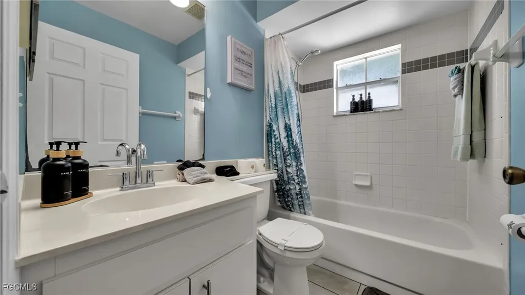 517 Palmetto Avenue Lehigh Acres FL 33972