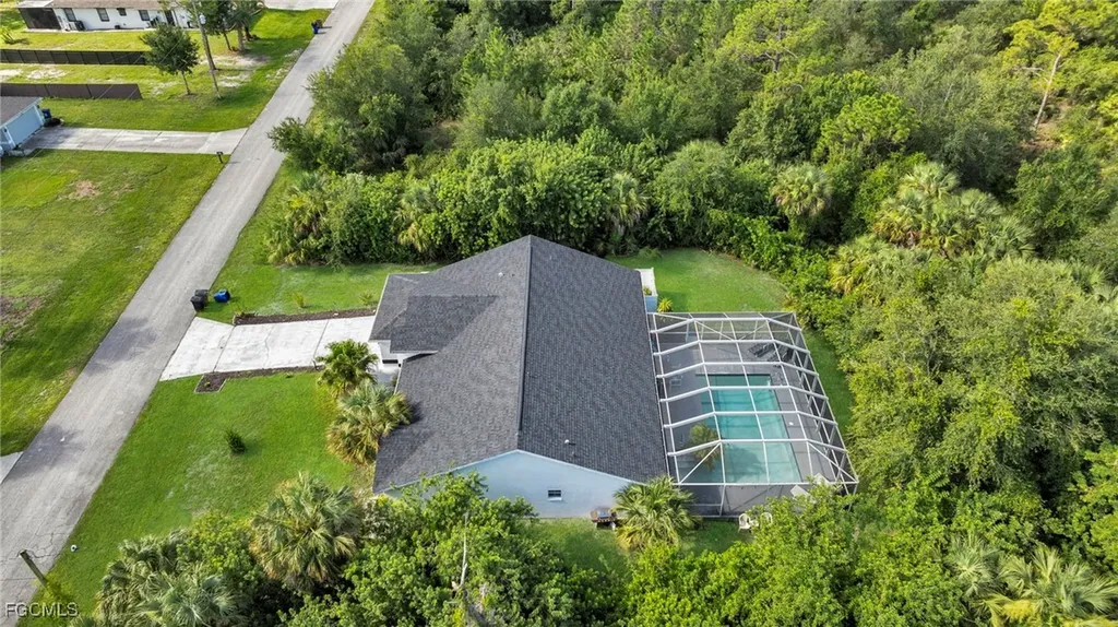 517 Palmetto Avenue Lehigh Acres FL 33972