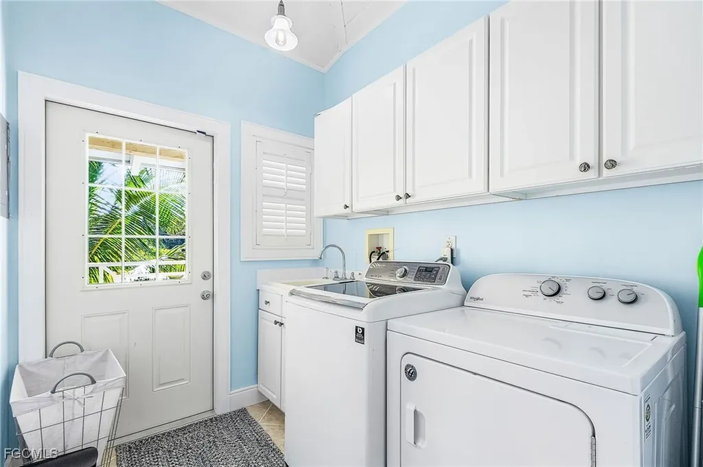 7711 Bocilla Lane Bokeelia FL 33922