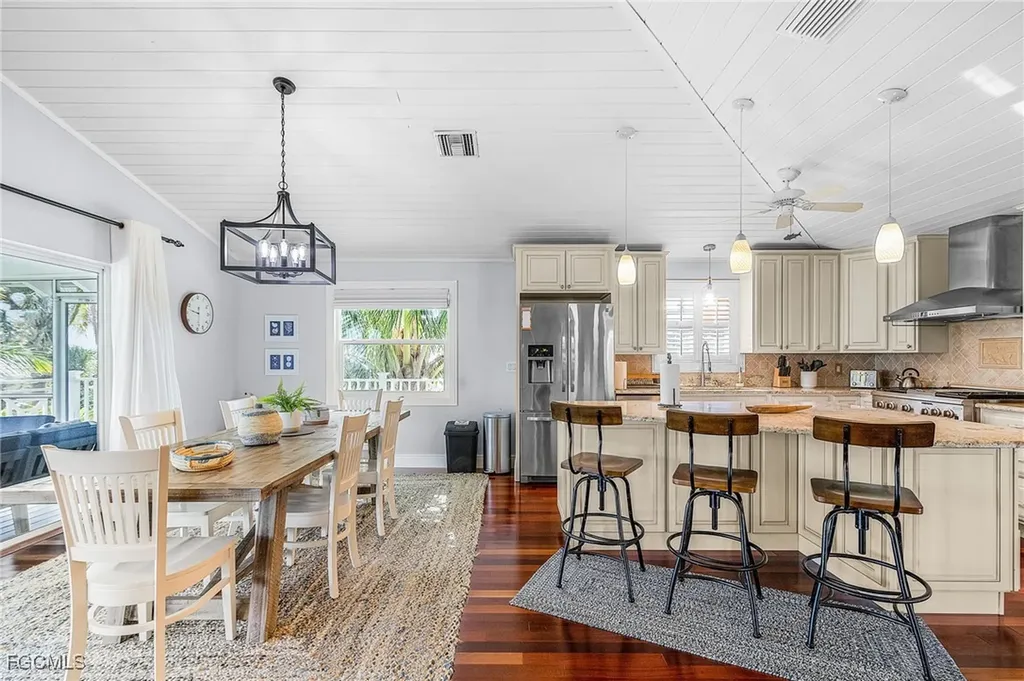 7711 Bocilla Lane Bokeelia FL 33922