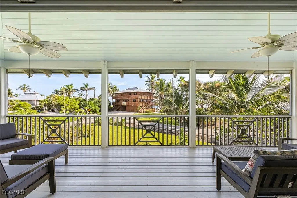 7711 Bocilla Lane Bokeelia FL 33922