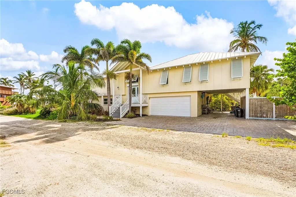 7711 Bocilla Lane Bokeelia FL 33922