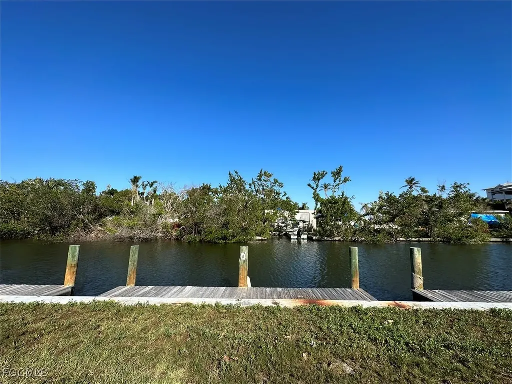 7711 Bocilla Lane Bokeelia FL 33922