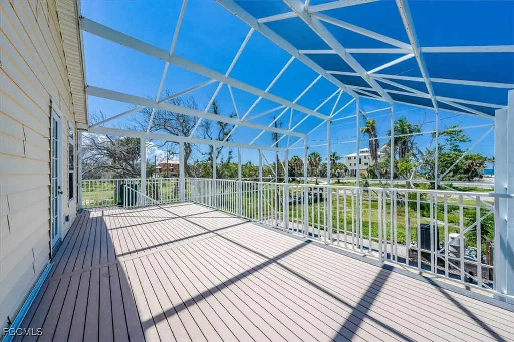 5830 Lauder Street Fort Myers Beach FL 33931