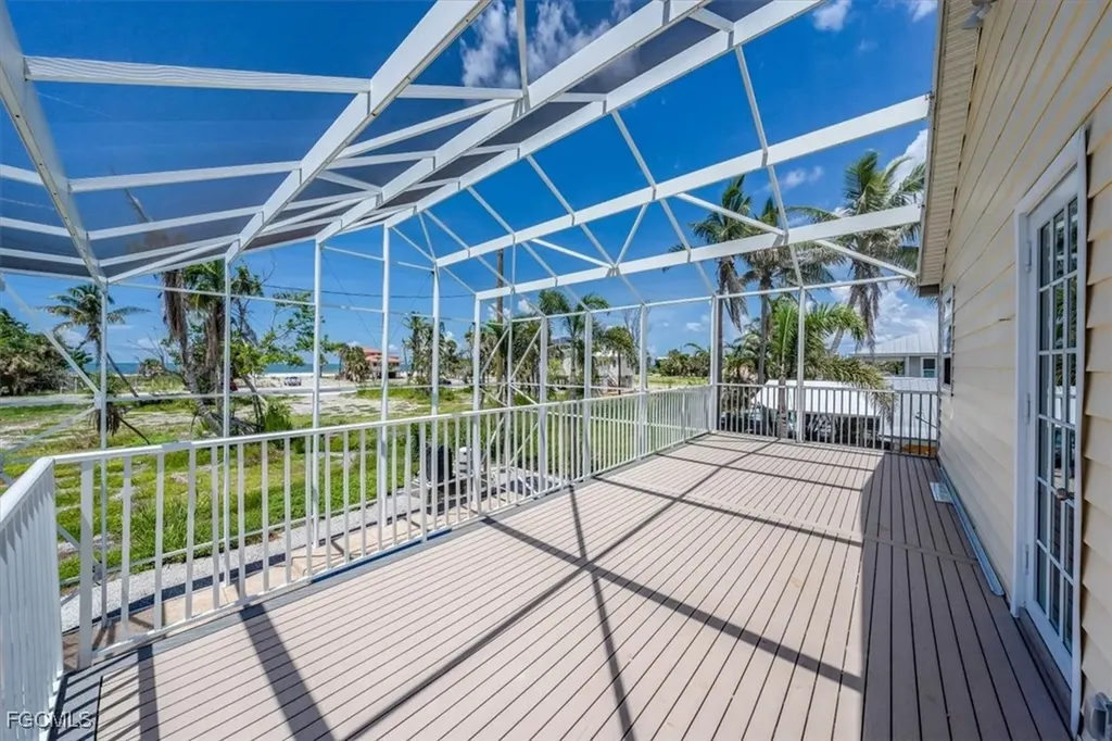 5830 Lauder Street Fort Myers Beach FL 33931