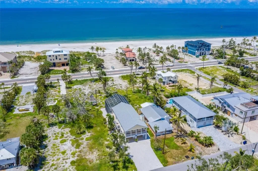 5830 Lauder Street Fort Myers Beach FL 33931