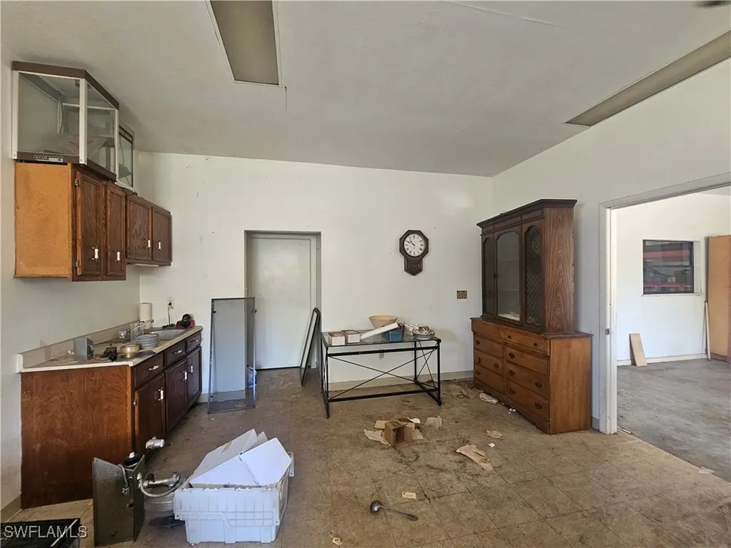 6830 Buckingham Road Fort Myers FL 33905