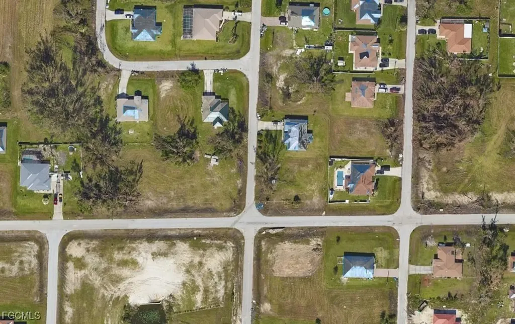 2501 NW 11th Terrace Cape Coral FL 33993