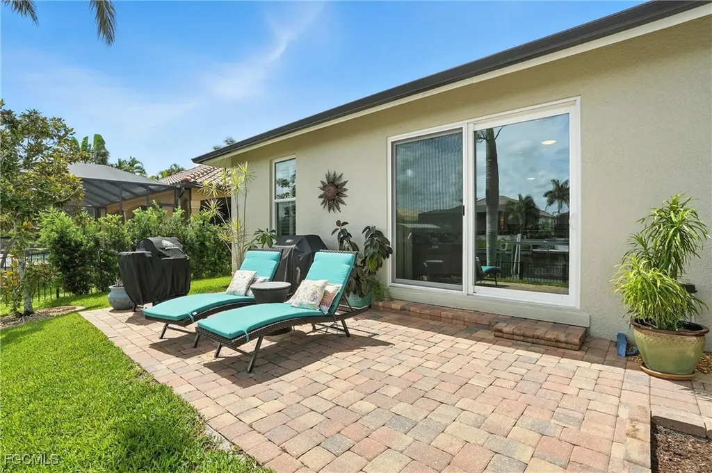 2819 SW 33rd Street Cape Coral FL 33914
