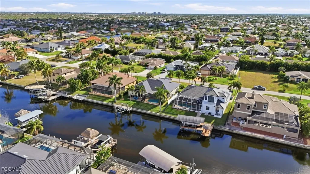 2819 SW 33rd Street Cape Coral FL 33914