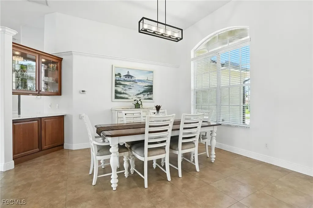 2819 SW 33rd Street Cape Coral FL 33914