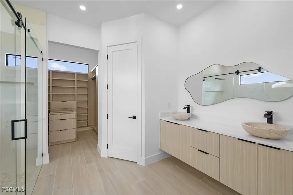 1209 SW 1st Terrace Cape Coral FL 33991