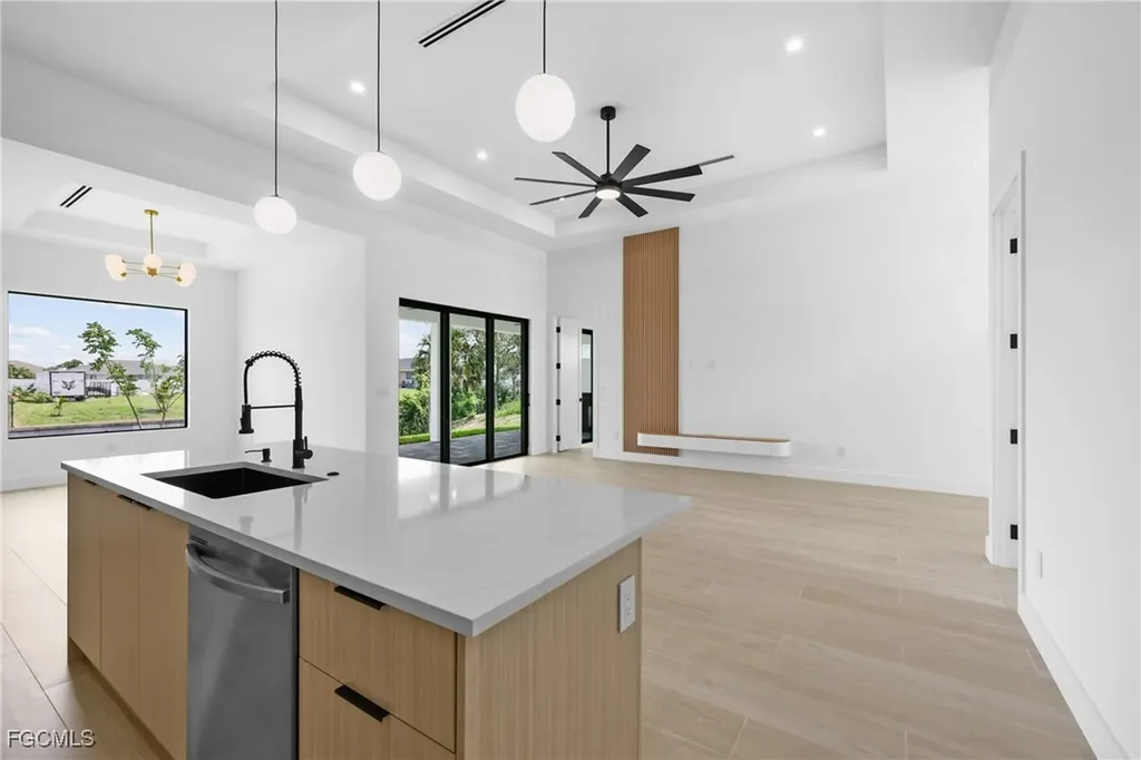 1209 SW 1st Terrace Cape Coral FL 33991