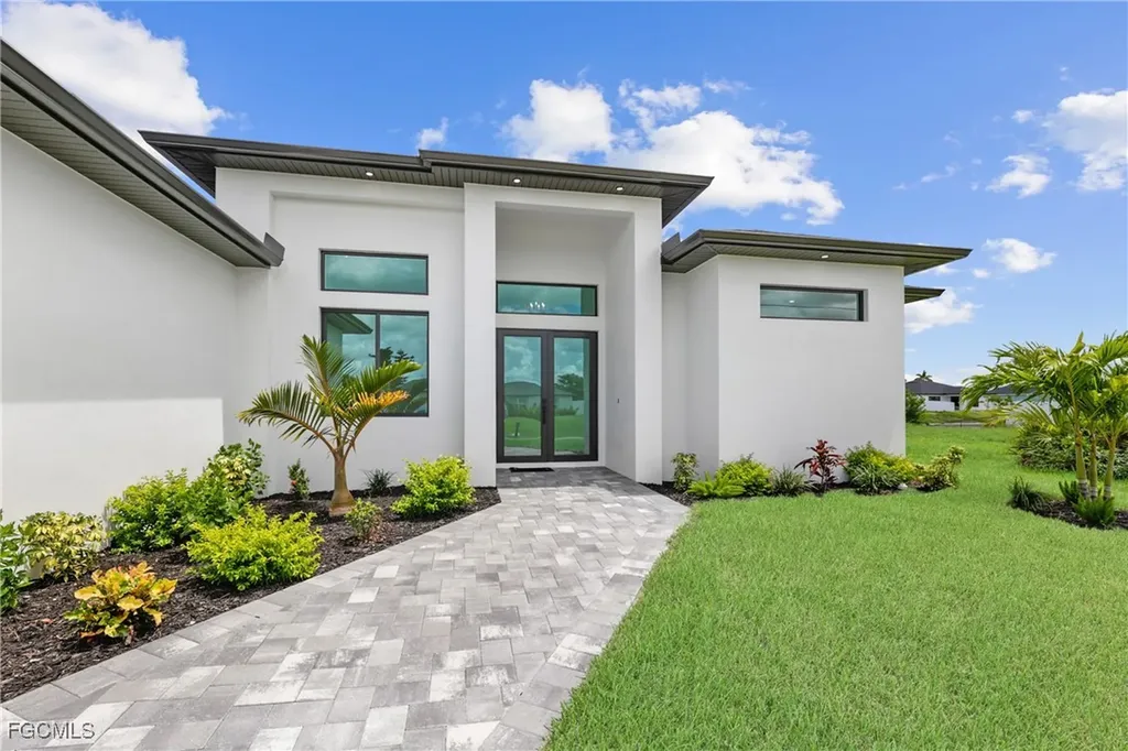 1209 SW 1st Terrace Cape Coral FL 33991