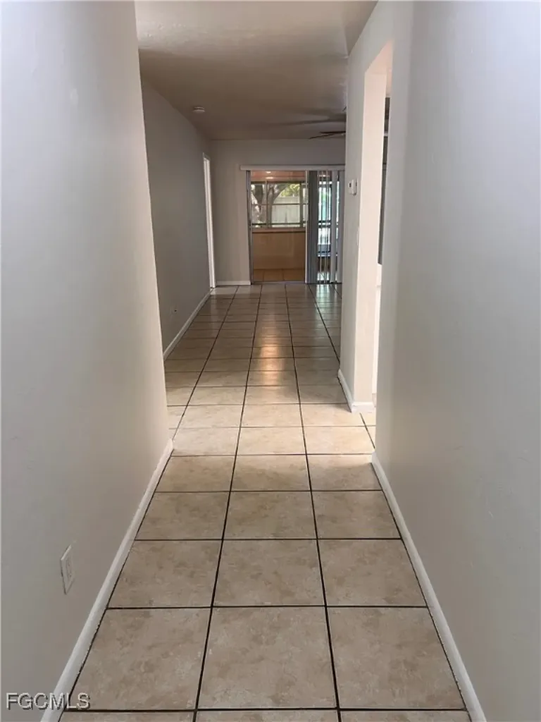 119 NE 16th Place Cape Coral FL 33909