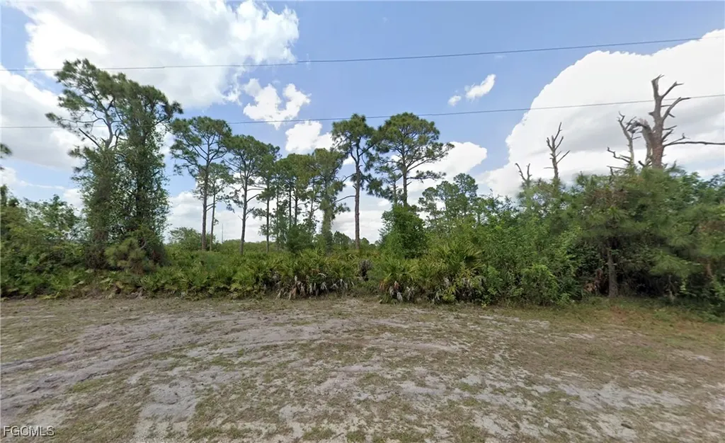 865 Gulf Lane Lehigh Acres FL 33974