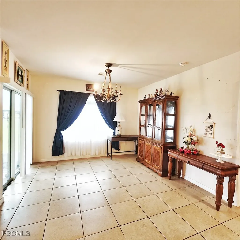 8330 Tortoise Isle Court Lehigh Acres FL 33972