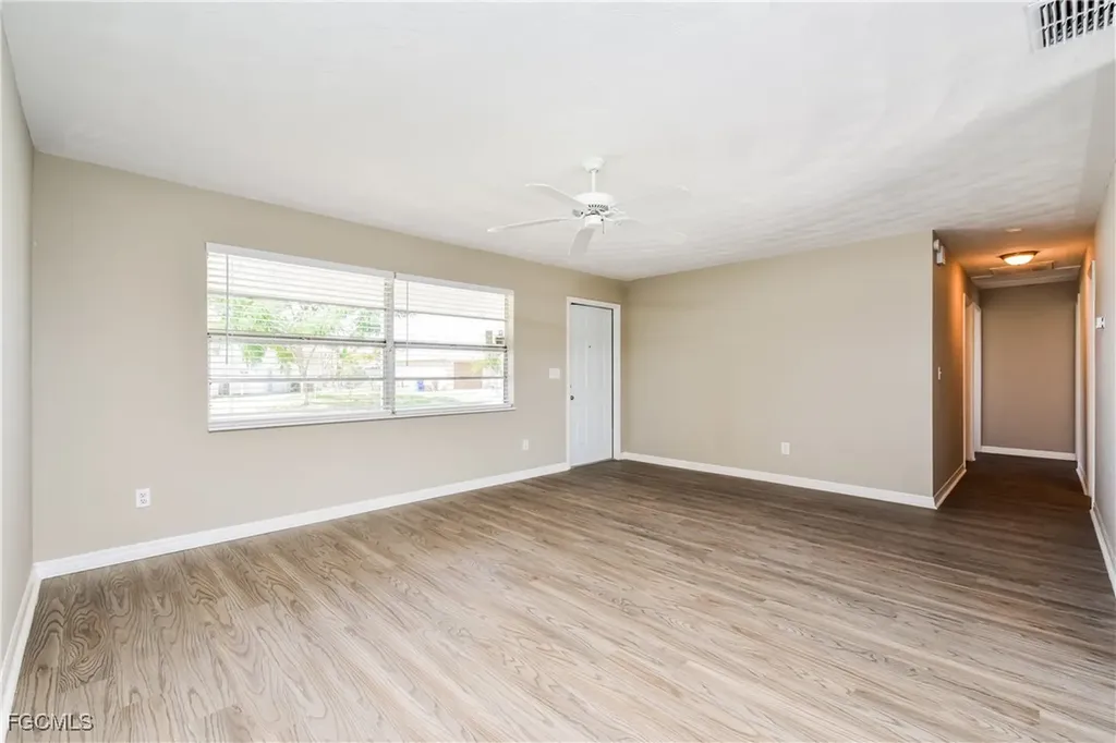 10745 Cocoatree Court Lehigh Acres FL 33936