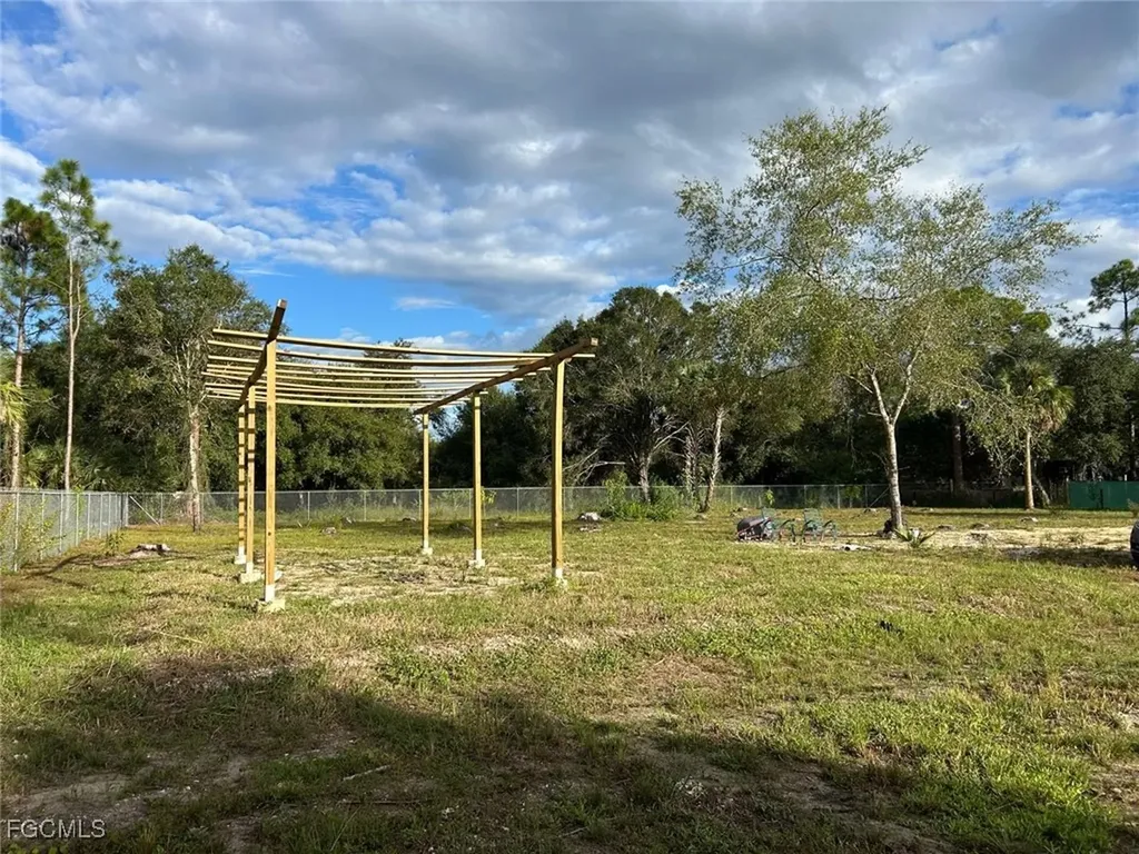 235 S Palomino Street Clewiston FL 33440