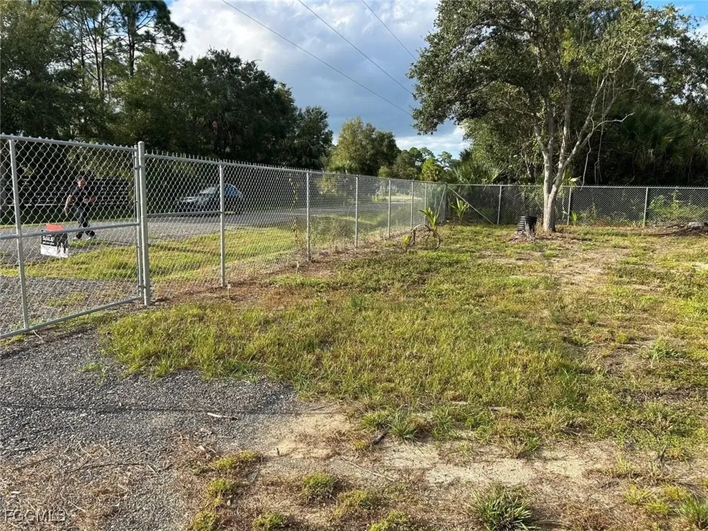 235 S Palomino Street Clewiston FL 33440