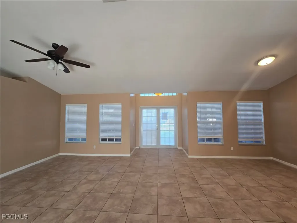 2143 SW 5th Place Cape Coral FL 33991