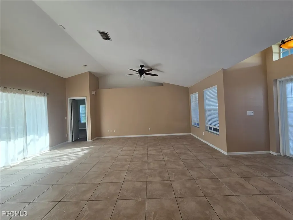 2143 SW 5th Place Cape Coral FL 33991