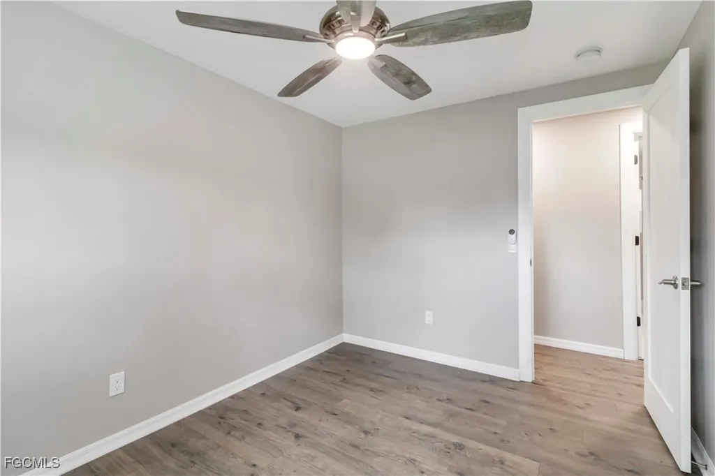 24 Williamsburg Way Fort Myers FL 33908