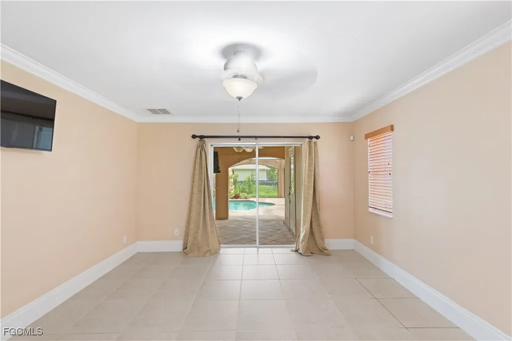 329 NE 9th Street Cape Coral FL 33909