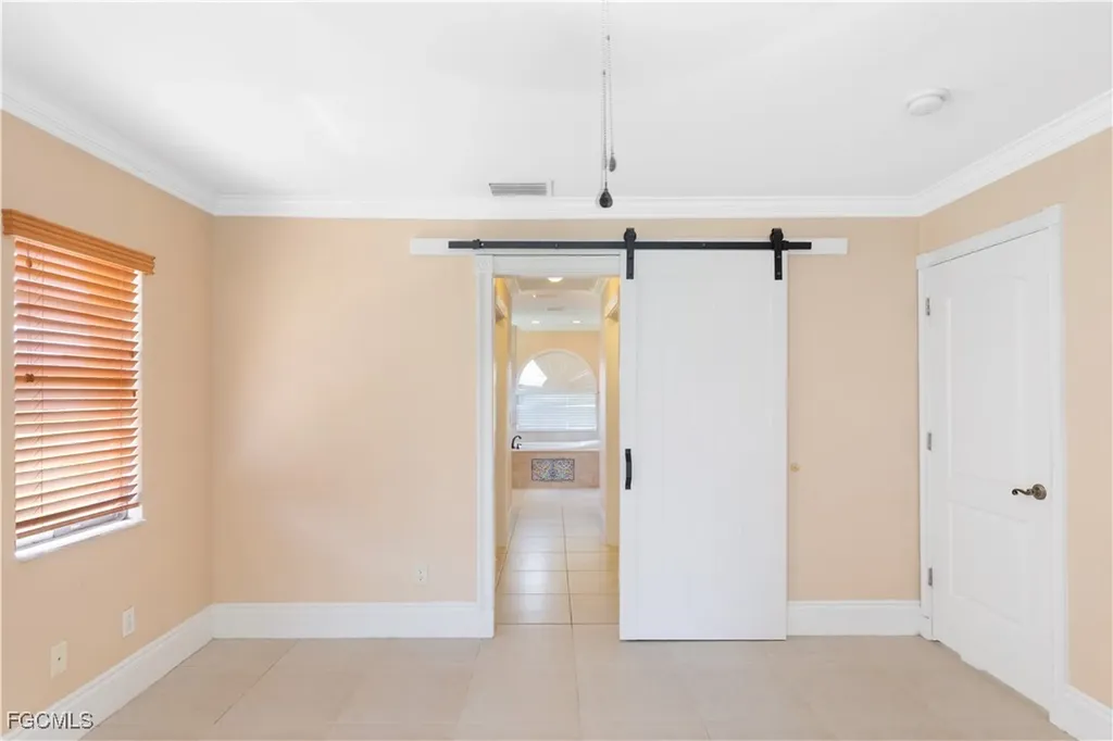 329 NE 9th Street Cape Coral FL 33909