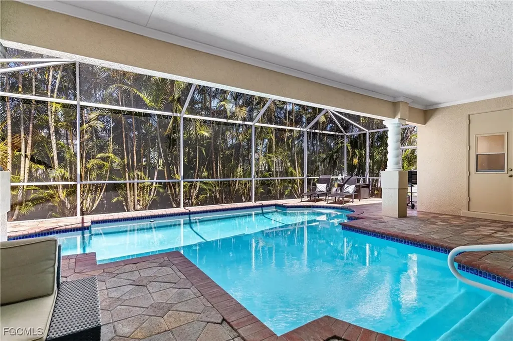 2817 SW 42nd Lane Cape Coral FL 33914
