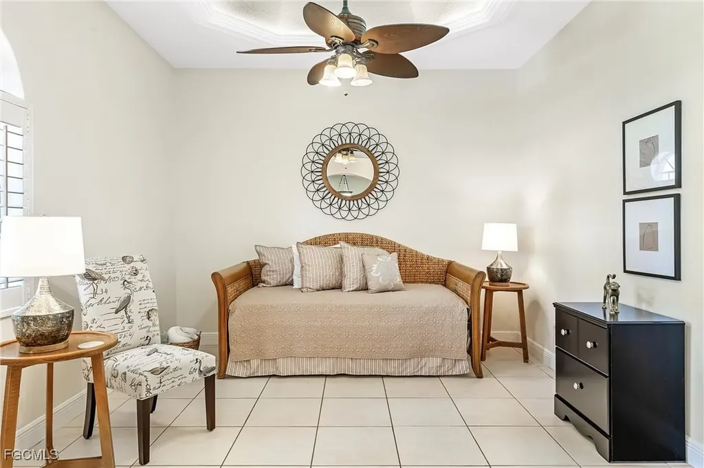 2817 SW 42nd Lane Cape Coral FL 33914
