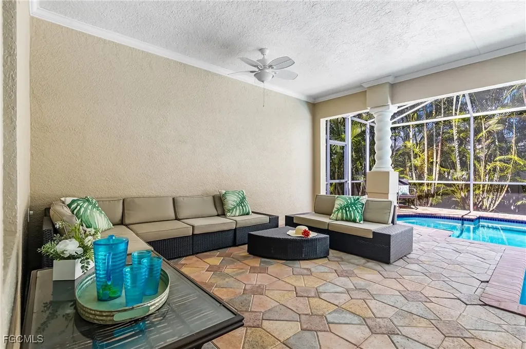 2817 SW 42nd Lane Cape Coral FL 33914