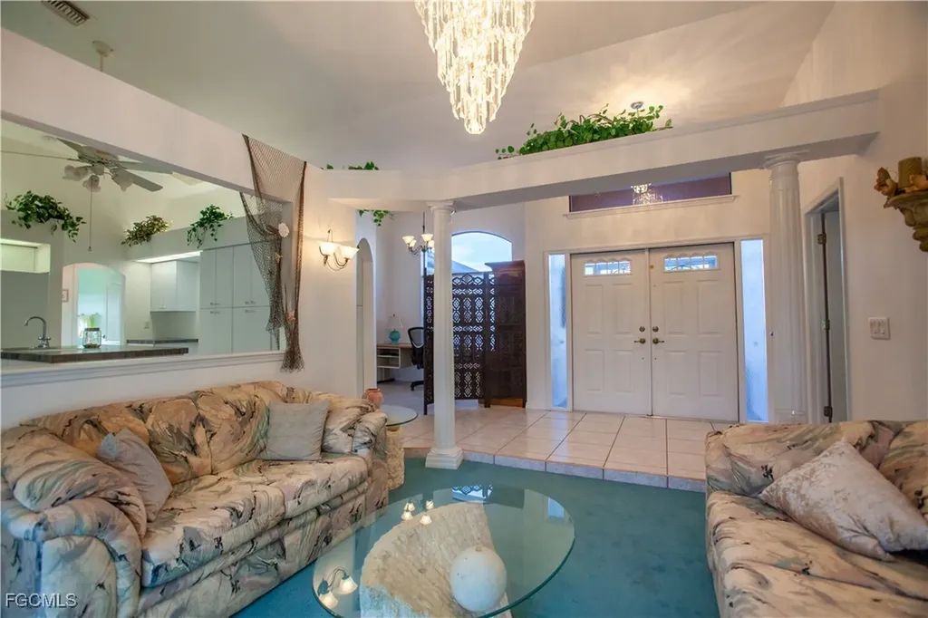 1202 SE 21st Street Cape Coral FL 33990