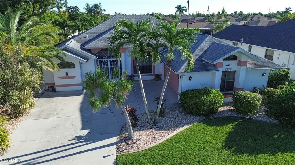 1202 SE 21st Street Cape Coral FL 33990