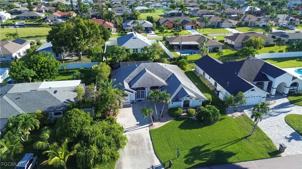 1202 SE 21st Street Cape Coral FL 33990