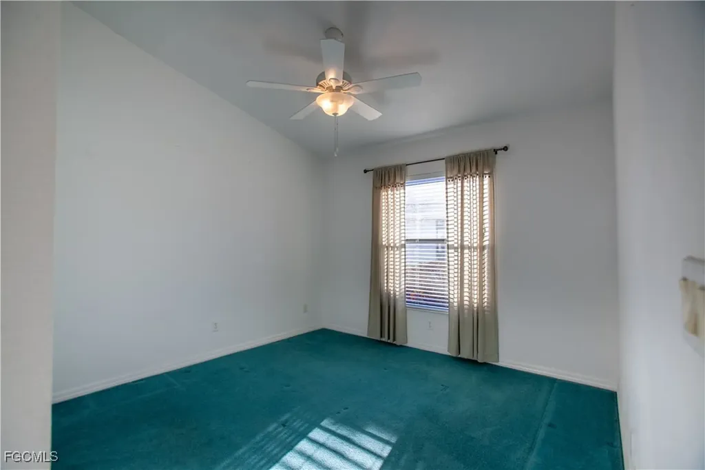 1202 SE 21st Street Cape Coral FL 33990