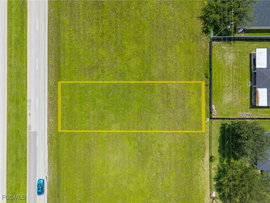 2144 Diplomat Parkway E Cape Coral FL 33909