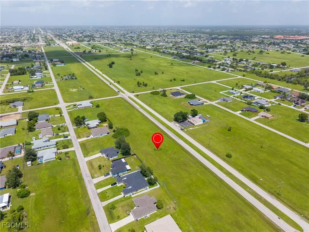 2144 Diplomat Parkway E Cape Coral FL 33909