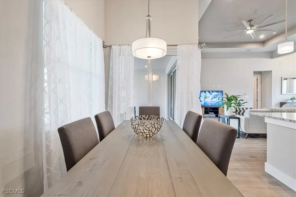 1142 SW 15th Street Cape Coral FL 33991