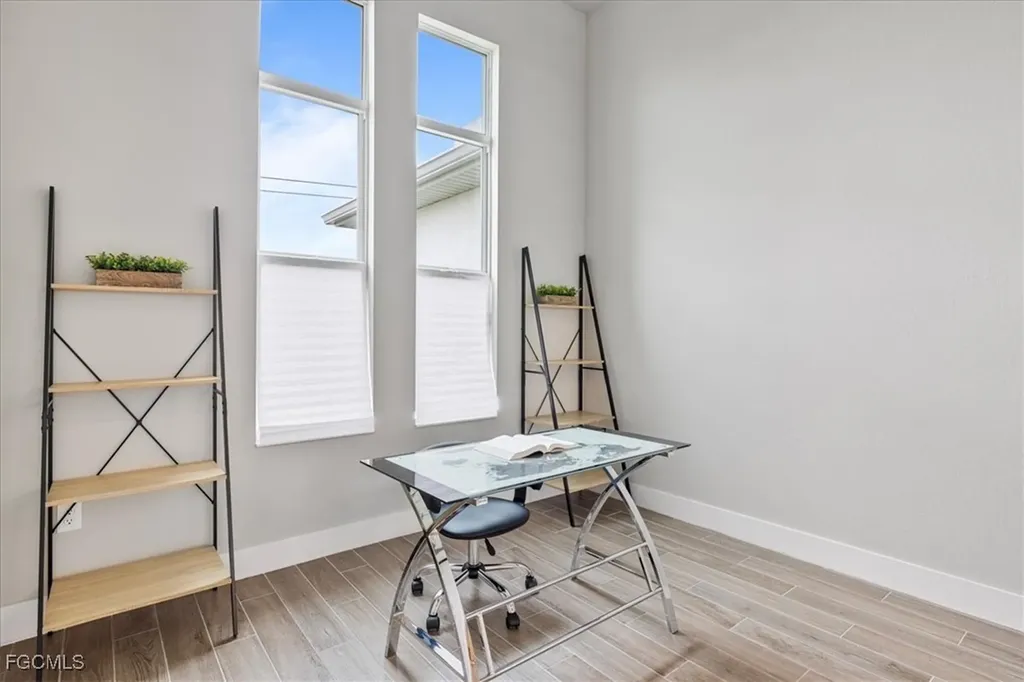 1142 SW 15th Street Cape Coral FL 33991