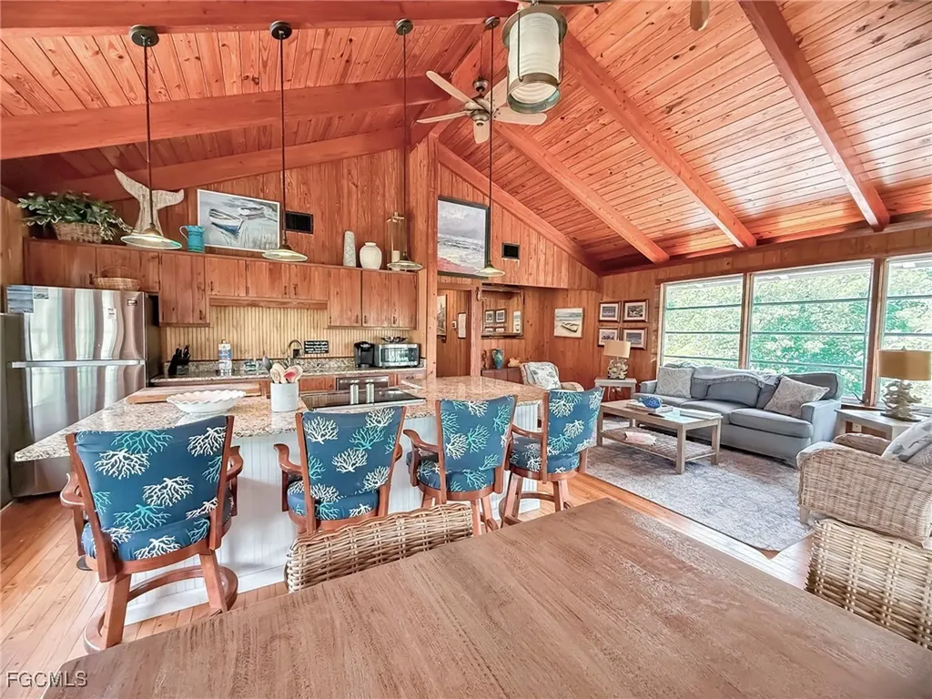 140 Mourning Dove Drive Upper Captiva FL 33924