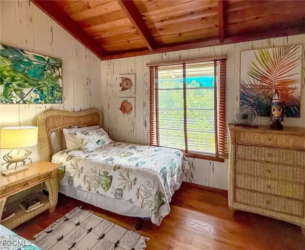 140 Mourning Dove Drive Upper Captiva FL 33924